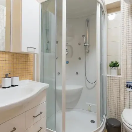 Flores With Private Pool *
