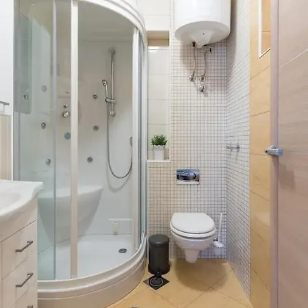 Flores With Private Pool *